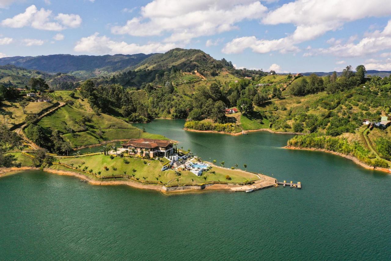 Hotel La Magdalena Adult Only Guatape Bagian luar foto