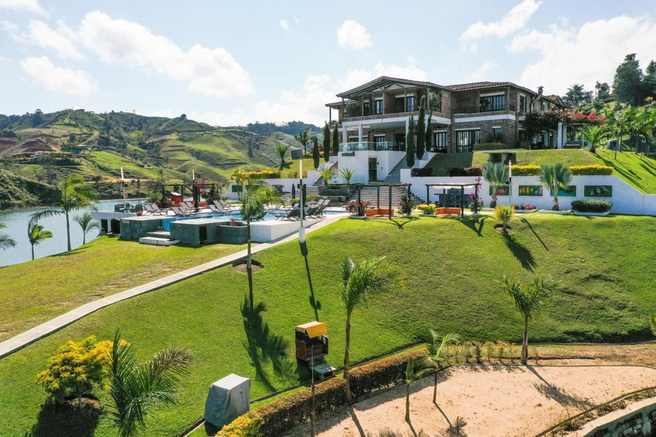 Hotel La Magdalena Adult Only Guatape Bagian luar foto