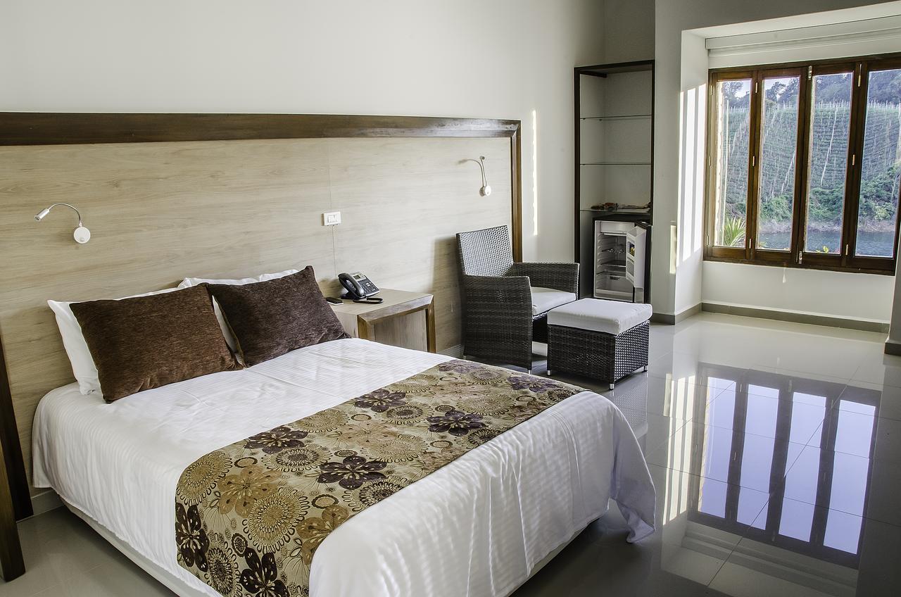 Hotel La Magdalena Adult Only Guatape Bagian luar foto