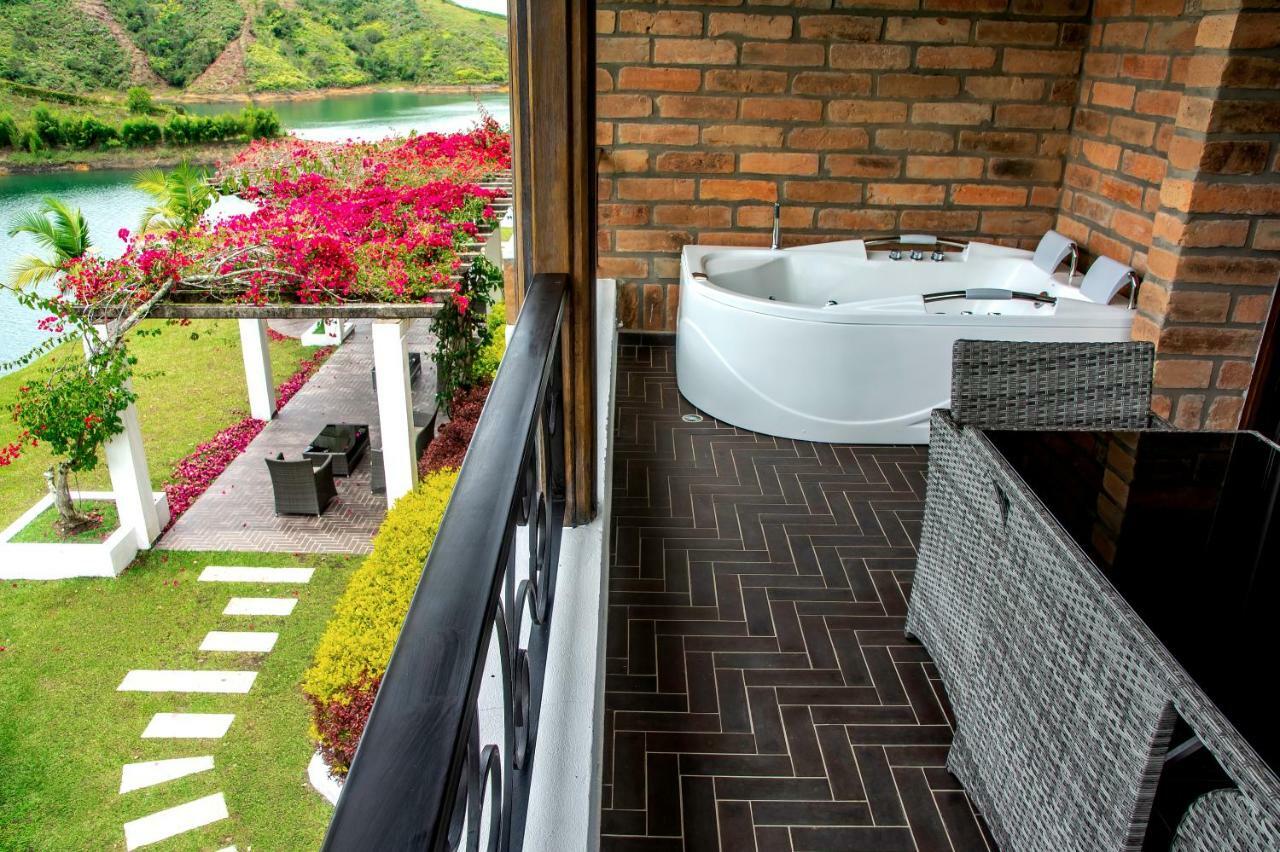 Hotel La Magdalena Adult Only Guatape Bagian luar foto